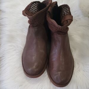 Timberland Savin Hill  Elegant Brown Chelsea Leather Ankle Booties Boots